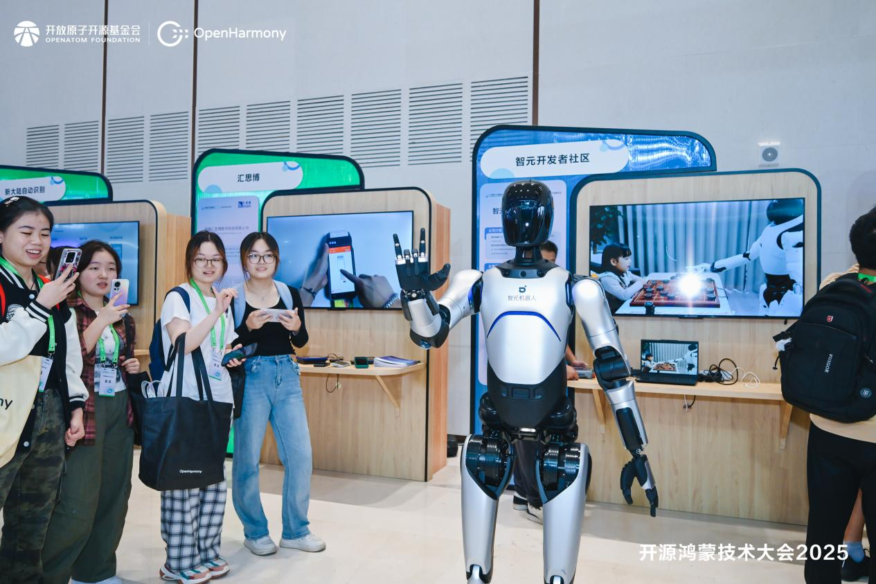 9.29 盛煌娱乐开源鸿蒙推文图片2.png